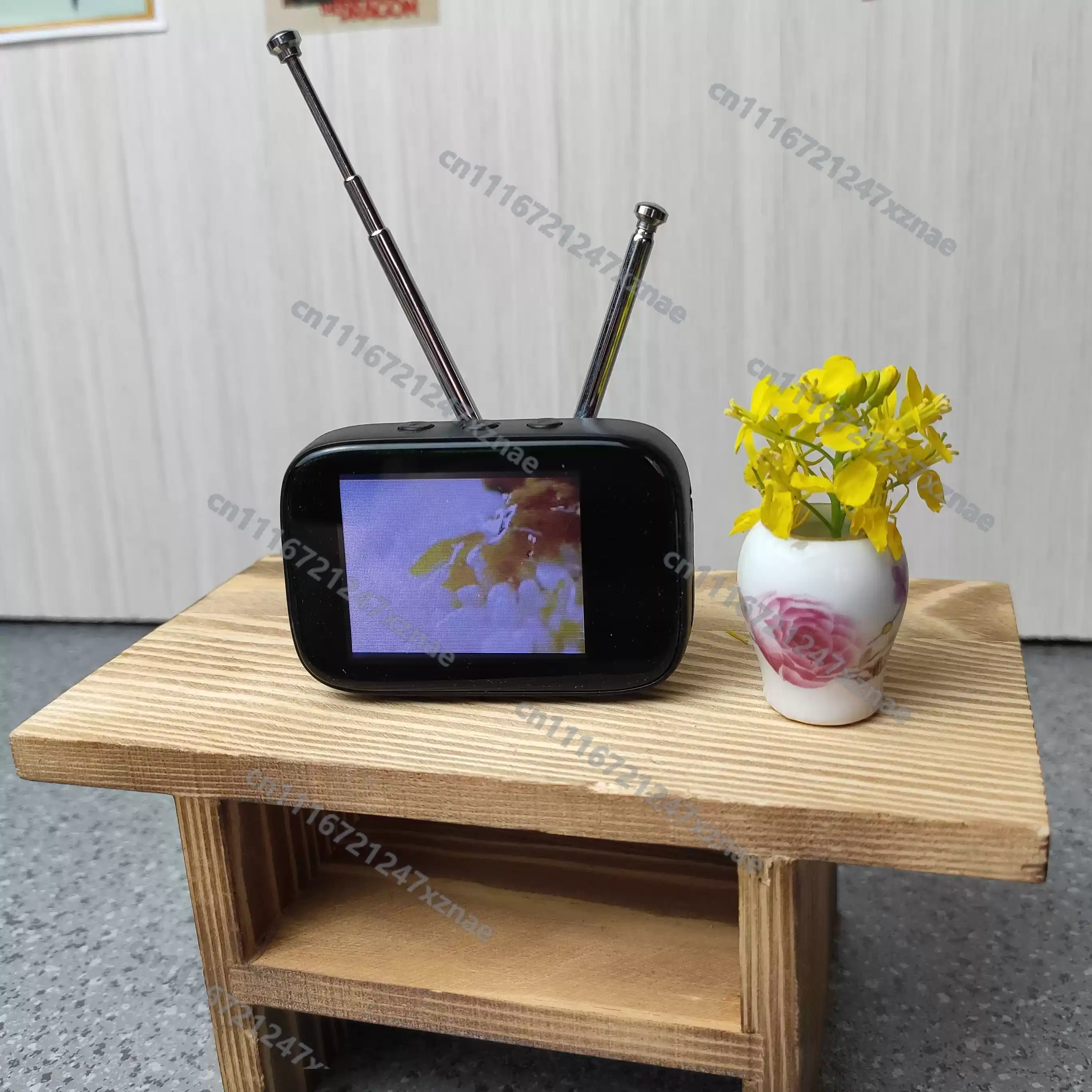 Mini Retro TV for Dollhouse 1: - огляд і ціна Power Tools Video